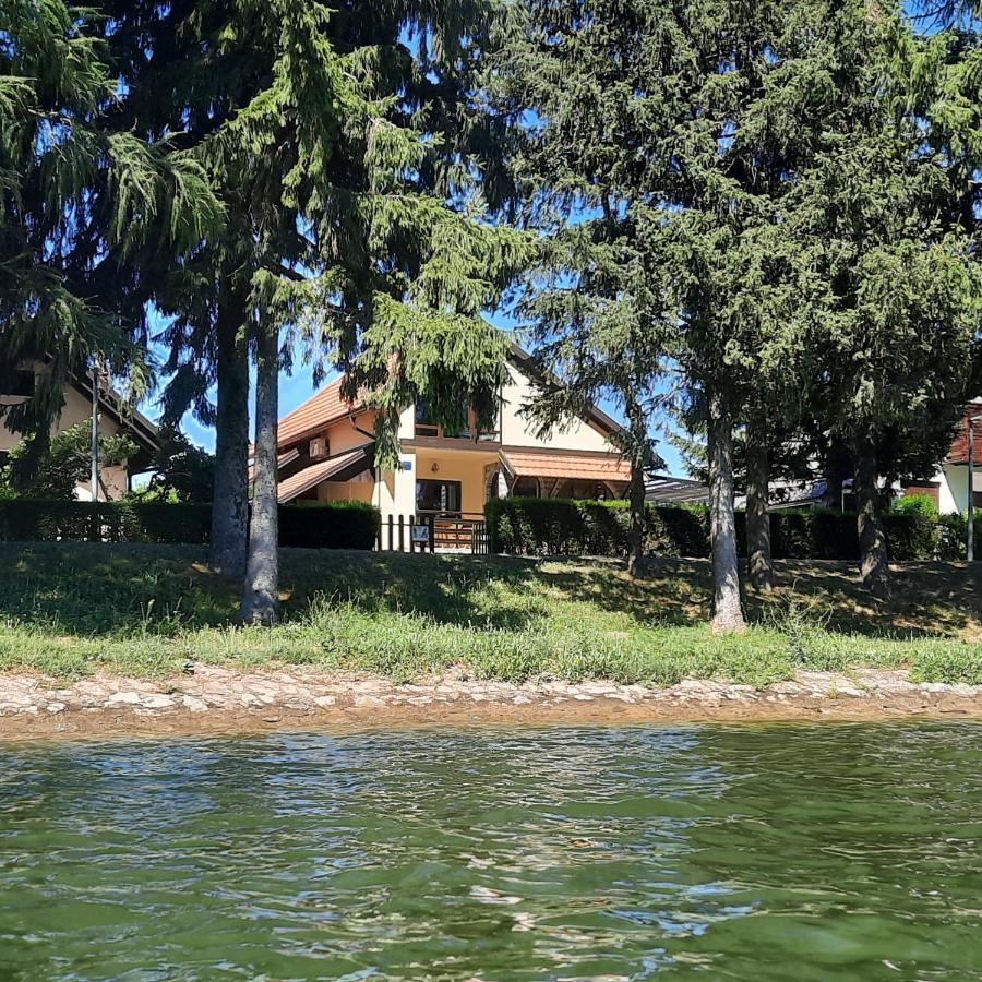 Spacious Apartment "Ana" On Lake Sabljaci Ogulin Kültér fotó